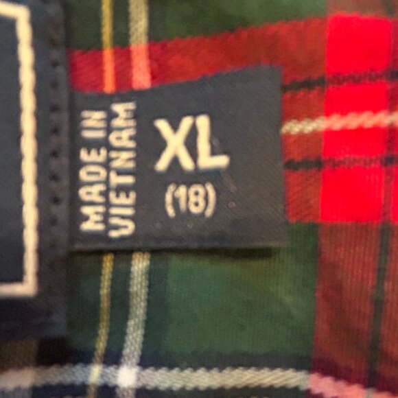 Vineyard Vines boy's red plaid cotton "Whale Shirt" (18/XL) - Picture 7 of 7